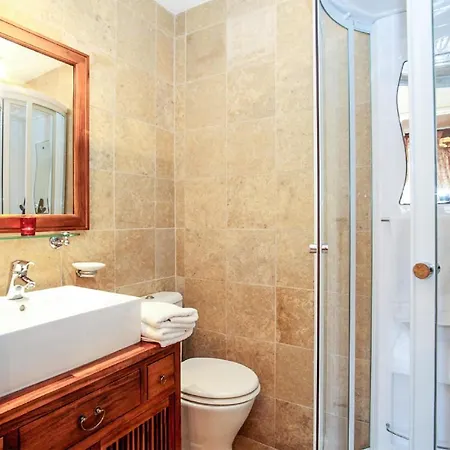 Le Logis Apartment